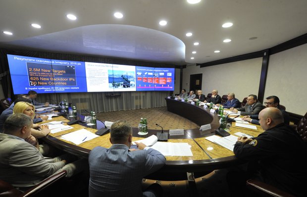 Зеленский назначил Данилюка руководителем координационного центра кибербезопасности