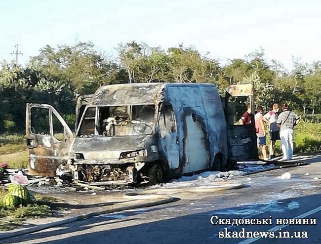 «Новая почта» обещает заплатить за сгоревшие на Херсонщине в машине посылки