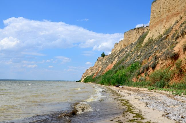 Станиславские скалы станут чище – школьники выиграли грант