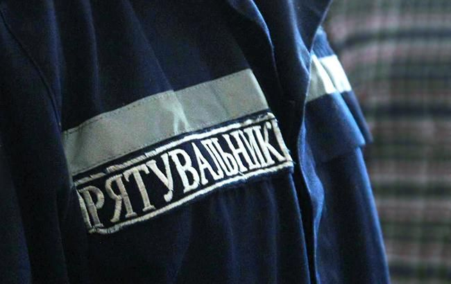 В Камышанах гад не пускал людей в 2-этажный дом: туда срочно выехал спецназ ГСЧС