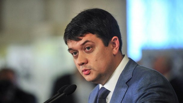 Депутаты от Слуги народа сделали прививку от дифтерии Депутаты от Слуги народа сделали прививку от дифтерии