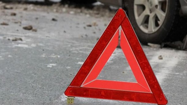 На Київщині автомобіль збив дитину просто на пішохідному переході: моторошне відео На Київщині автомобіль збив дитину просто на пішохідному переході: моторошне відео