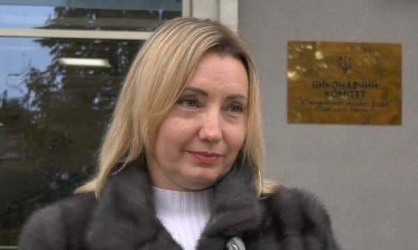 Любящая &laquo;откаты&raquo; южненская чиновница освобождена под залог в 310 тысяч