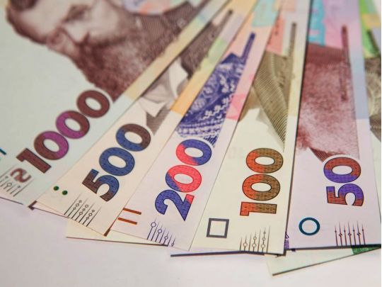 Подвійне зарахування стажу до пенсії: хто з українців зможе вийти на заслужений відпочинок раніше та отримувати великі виплати