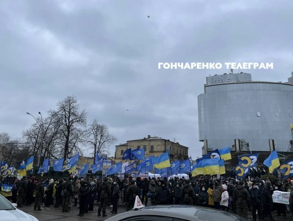 У&nbsp;Печерському суді повинно розпочатися засідання у&nbsp;справі Порошенка: експрезидент уже у&nbsp;залі (фото, відео)