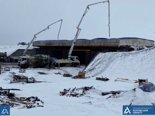 На &laquo;Великому будівництві&raquo; першого українського хайвею забетонували шляхопровід на&nbsp;перетині з&nbsp;трасою М-03