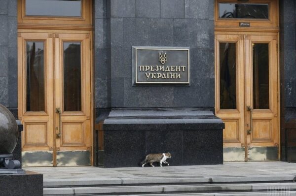 У Зеленского опровергли заявления Кремля об отказе от переговоров У Зеленского опровергли заявления Кремля об отказе от переговоров