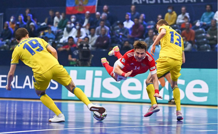 Україна програла Росії у&nbsp;півфіналі і&nbsp;битиметься за&nbsp;&laquo;бронзу&raquo; футзального Євро-2022: відеоогляд матчу