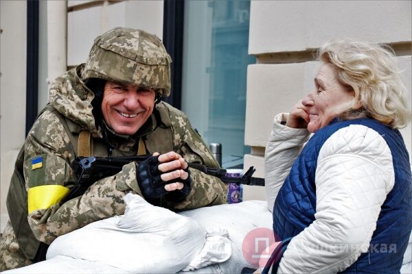 &laquo;Этот город мы отстоим. Не обсуждается!&raquo;: фоторепортаж о тех, кто защищает Одессу