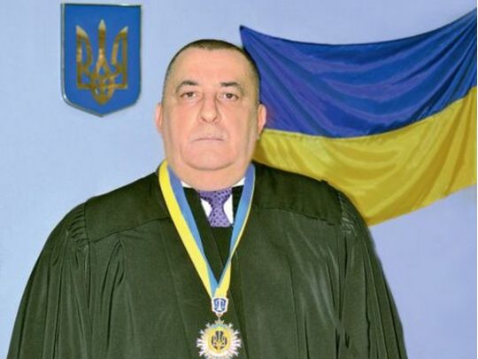 &laquo;Агітував колег присягнути на&nbsp;вірність рф&raquo;: прокуратура викликає на&nbsp;допит суддю-зрадника з&nbsp;Луганщини