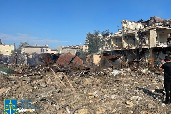 Разрушены базы отдыха, жилые дома и 30 частных домохозяйств: обстрелом Затоки занялась прокуратура 