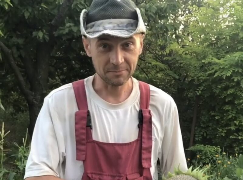 &laquo;Я&nbsp;бачила, як&nbsp;летів снаряд. Пам&rsquo;ятаю цей страшний звук. Потім запаморочення, біль&raquo;: у&nbsp;Миколаєві рятують тяжкопоранену 20-річну студентку