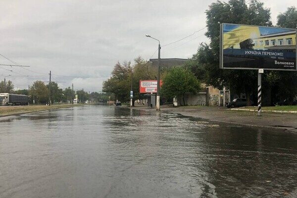 На Одессу снова обрушилась непогода: какие улицы затопило На Одессу снова обрушилась непогода: какие улицы затопило