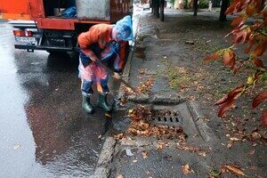 На Одессу снова обрушилась непогода: какие улицы затопило На Одессу снова обрушилась непогода: какие улицы затопило