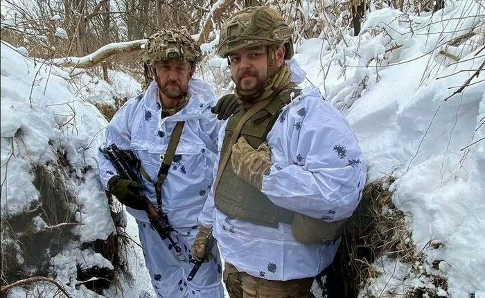 Не&nbsp;чекали: звільнених із&nbsp;рашистського полону британців зустрічав Роман Абрамович