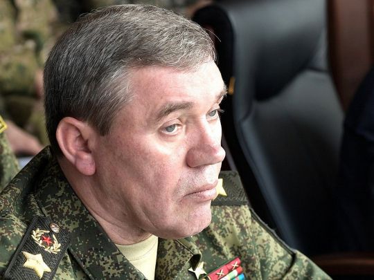 Правильна стрижка, поголене обличчя: герасимова висміяли за&nbsp;контроль над російськими солдатами