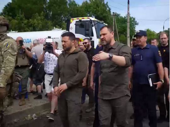 Зеленський у&nbsp;затопленому Херсоні ознайомився з&nbsp;перебігом евакуації місцевого населення (відео)