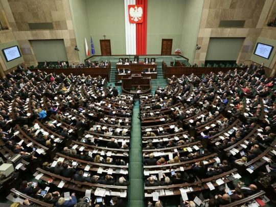 Опозиція у&nbsp;Польщі сформувала коаліцію і&nbsp;вимагає від президента дозволити Дональду Туску очолити уряд