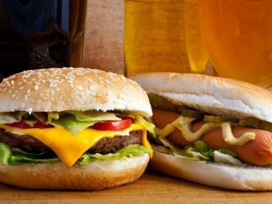 Їжа, яка викликає залежність як&nbsp;наркотик: вчені назвали продукти, з&nbsp;якими слід бути обережними