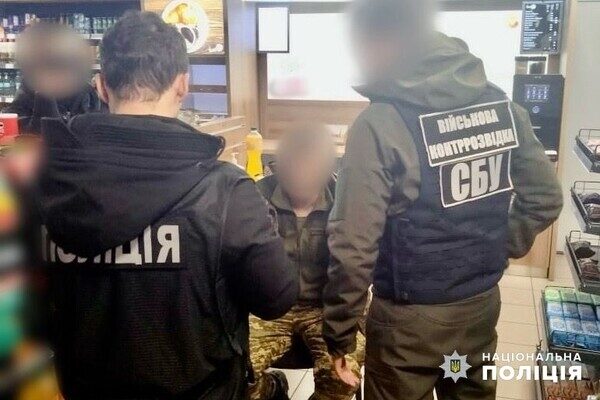 15 тысяч гривен или ротация на фронт: в Одессе заместитель командира военной части попался на взятке
