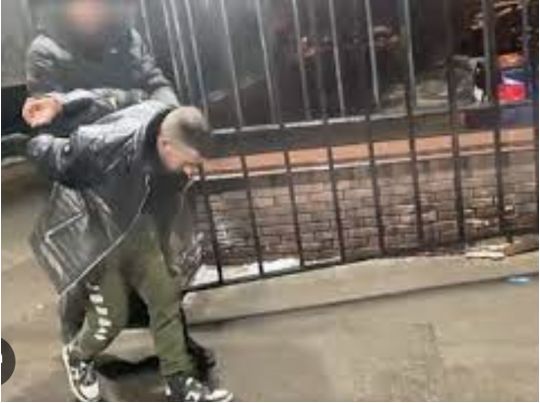 Отримав по&nbsp;заслугам: &laquo;вагнерівець&raquo; повернувся з&nbsp;війни в&nbsp;Україні й&nbsp;зарізав батька російського пропагандиста
