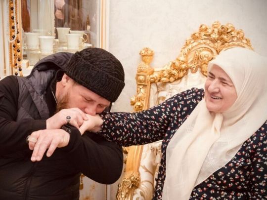 Кадиров запропонував США зняти санкції зі&nbsp;своєї сім&rsquo;ї в&nbsp;обмін на&nbsp;українських полонених: як&nbsp;відреагували в&nbsp;Україні