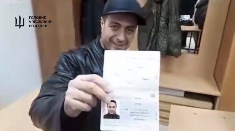 Заманюють роботою в&nbsp;Якутії та&nbsp;Бурятії: ГУР показало, як&nbsp;росіяни вербують найманців у&nbsp;Сирії для війни в&nbsp;Україні (відео)