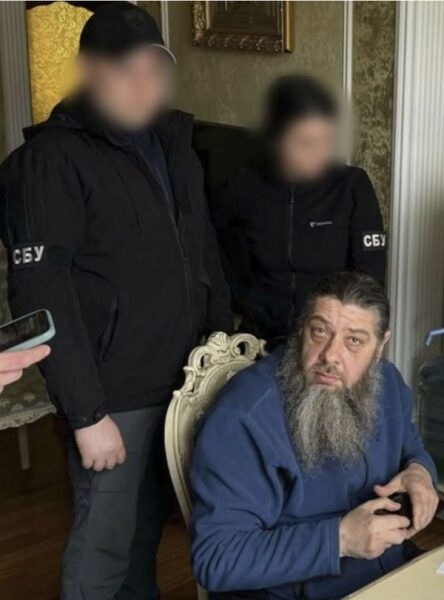 Завітала &laquo;служба божа&raquo;: СБУ та&nbsp;Нацполіція провели обшуки у&nbsp;Київській митрополії УПЦ московського патріархату