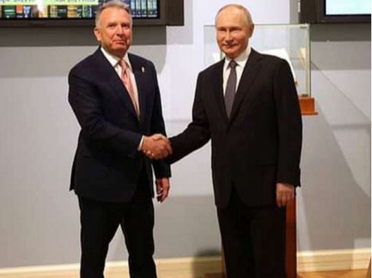 Порушив протокол: посланець Трампа на&nbsp;зустрічах з&nbsp;путіним користувався послугами кремлівського перекладача