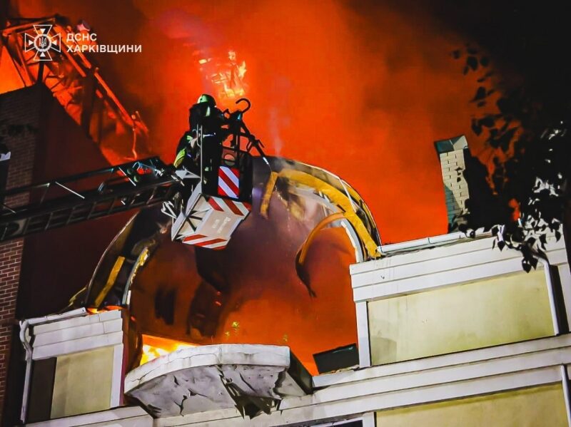 Окупанти вночі атакували Суми, Харків та&nbsp;Одесу: є&nbsp;постраждалі, в&nbsp;місцях &laquo;прильотів&raquo; виникли пожежі (фото, відео)