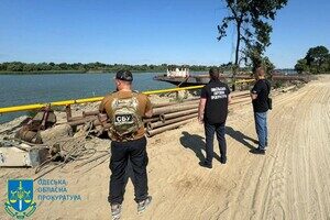 Добывали песок из Дуная: в Одесской области разоблачили предпринимателей и мэра