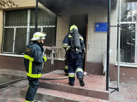 Двоє людей загинули під час пожежі у&nbsp;кропивницькому виші: що&nbsp;відомо про&nbsp;НП