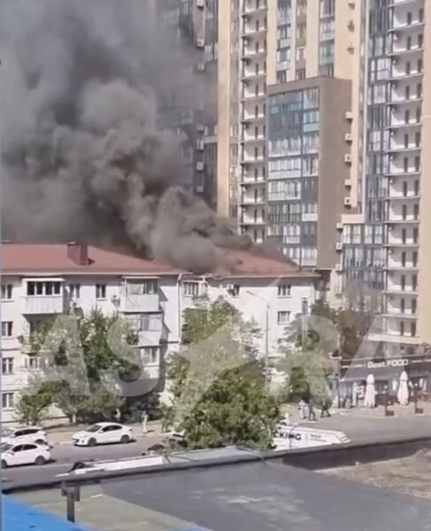 Дрони вдарили по&nbsp;флоту рф: в&nbsp;Новоросійську масштабна пожежа