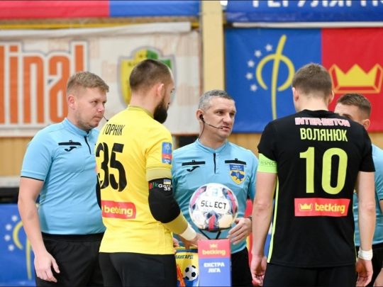Шостий тур betking Екстра-ліги: яскраві матчі, голи та&nbsp;інтрига на&nbsp;паркеті