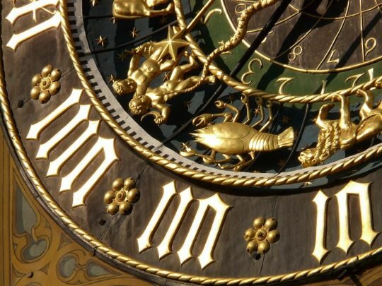Біла смуга для Раків, відпочинок для Дів та&nbsp;рішучий крок для Скорпіонів: гороскоп на&nbsp;7 листопада