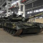 Бронь від мобілізації зможуть отримати чоловіки, які перебувають у розшуку ТЦК — Зеленський підписав закон
