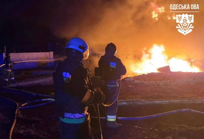 Україна відбила чергову масовану атаку дронів: пошкоджено енергетичні об&rsquo;єкти, є&nbsp;поранені (фото)