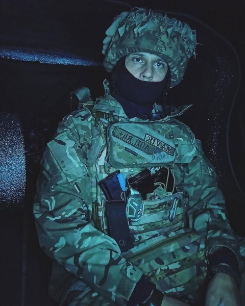 &laquo;Потемніло в&nbsp;очах, всі кричать, я&nbsp;хотів вже прощатися з&nbsp;життям&raquo;: історія бармена, який став штурмовиком