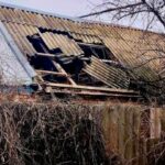 Десятки будинків зруйновано, є поранені діти: що відомо про наслідки атаки по Україні (фото)
