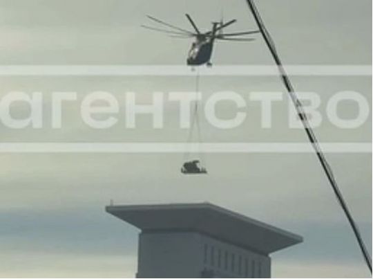 Мирне життя по-московськи: на&nbsp;житлову висотку встановили ЗРК &laquo;Панцир&raquo; (відео)