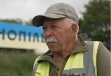 «Мотивують вдячні очі військових»: 66-річний волонтер з Полтавщини вирушив у черговий велотур, аби допомогти ЗСУ